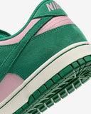 NIKE DUNK LOW RETRO SE SOFT PINK