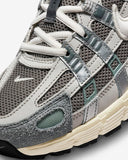 NIKE P-6000 FLAT PEWTER