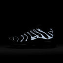 NIKE AIR MAX PLUS