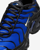 NIKE AIR MAX PLUS