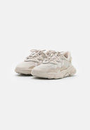 ADIDAS OZWEEGO
