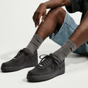 Nike Air Force 1 '07 LV8 Denim Anthracite na nodze