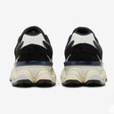NEW BALANCE 9060 UNISEX - BLACK WHITE