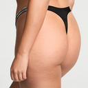 VICTORIA' S SECRET SMOOTH THONG